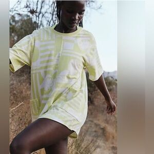 NWT✨SOLD OUT✨FREE PEOPLE MOVEMENT PRINTED HOT SHOT TEE ROMPER